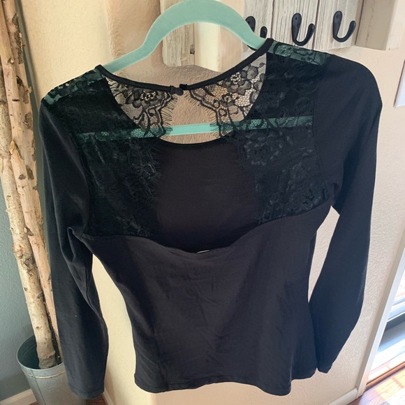 H and M black lace top - Picture 2 of 2